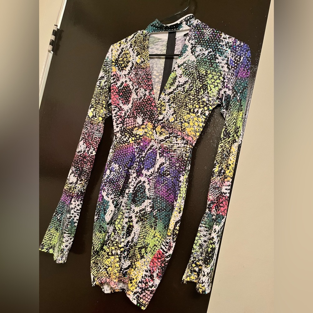 Multi color dress - Picture 3 of 3